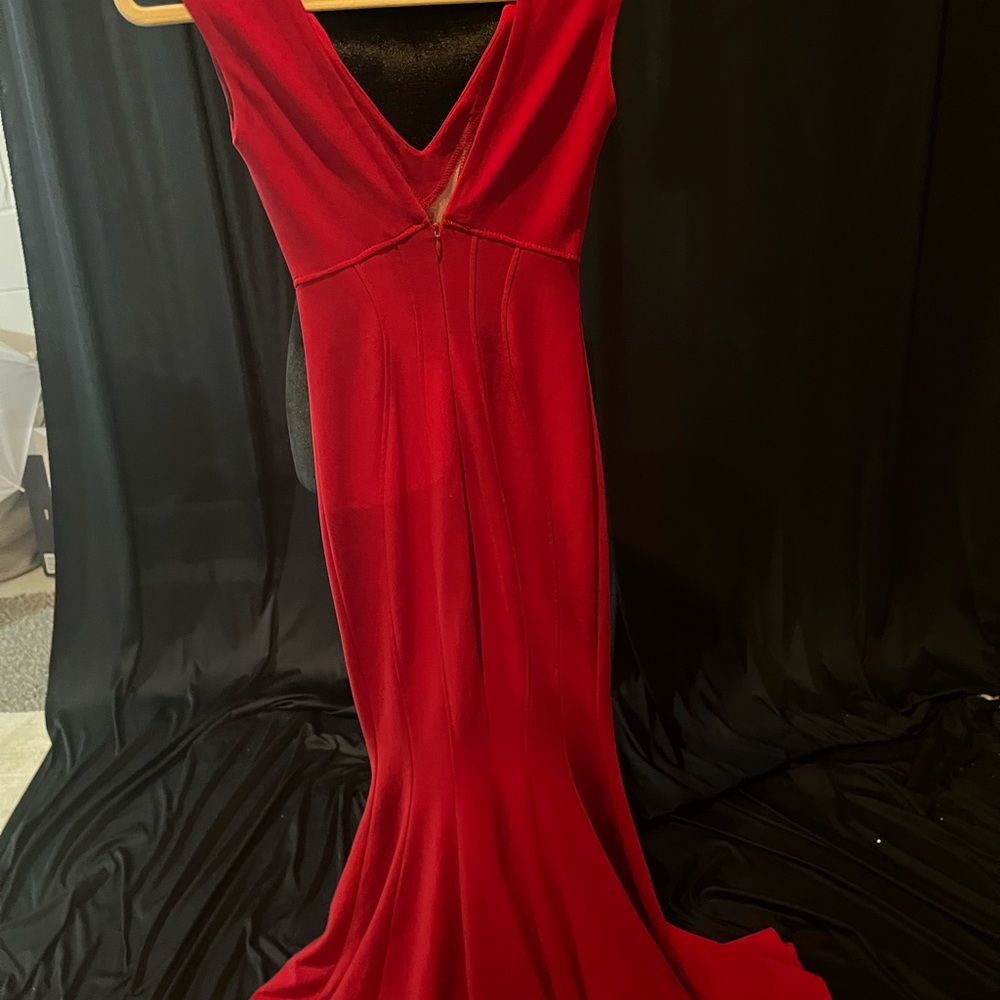 Betty’s Adam size o dress very beautiful - Picture 4 of 4